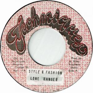 全商品 | LION MUSIC DEN