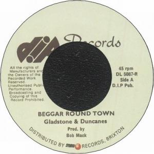 BEGGAR ROUND TOWN / DUB A DUB
