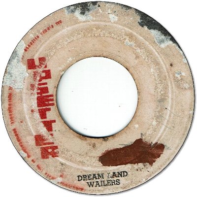 DREAM LAND (VG- to VG/LD) / GOOD LUCK (G/LD)