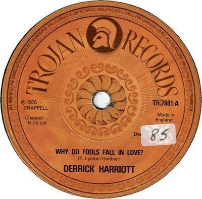 WHY DO FOOLS FALL IN LOVE (VG+/Seal) / DACING THE REGGAE (VG+)