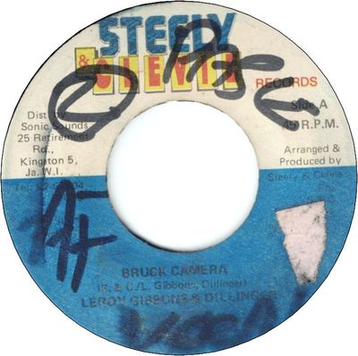 BRUCK CAMERA (VG/WOL)