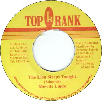 THE LION SLEEPS TONOIGHT　(VG+)