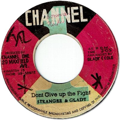 DON'T GIVE UP THE FIGHT (VG to VG+) / VERSION (VG+)