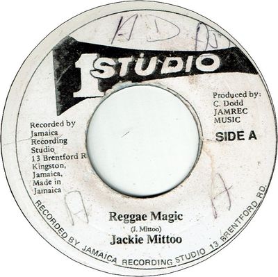 REGGAE MAGIC (G/WOL) / VERSION (G+)