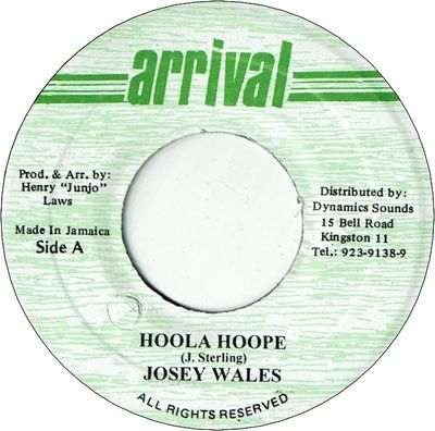 HOOLA HOOPE (VG+) / NOBODY LIKE YOU(as WATER PUMPEE) (VG+)